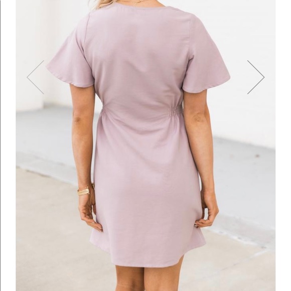 Dress - Picture 3 of 3